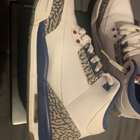 Air jordan True Blue 3’s - Picture 2 of 5